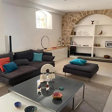 Apartment Chateau Demappe #9 A